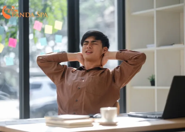 neck and shoulder massage service