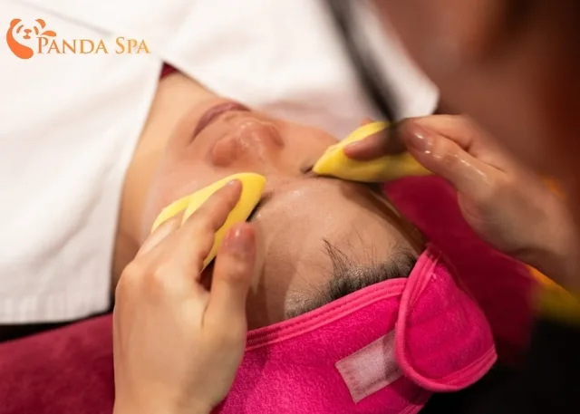 Mỹ Khê 해변 근처 스파