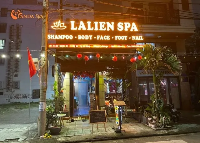 herbal head spa salon